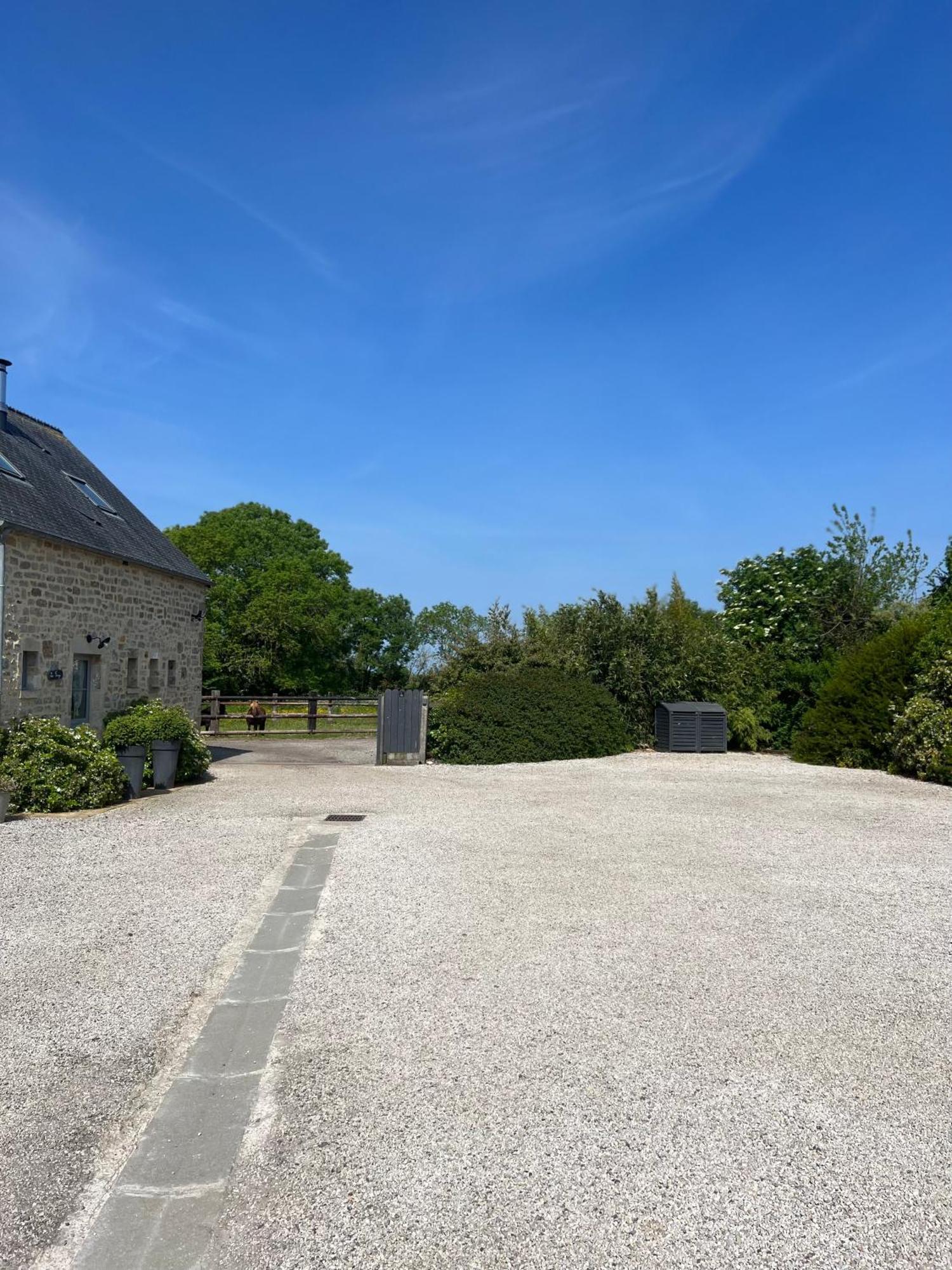 La Forge, Gite Familial,A Sainte Mere Eglise Villa Buitenkant foto