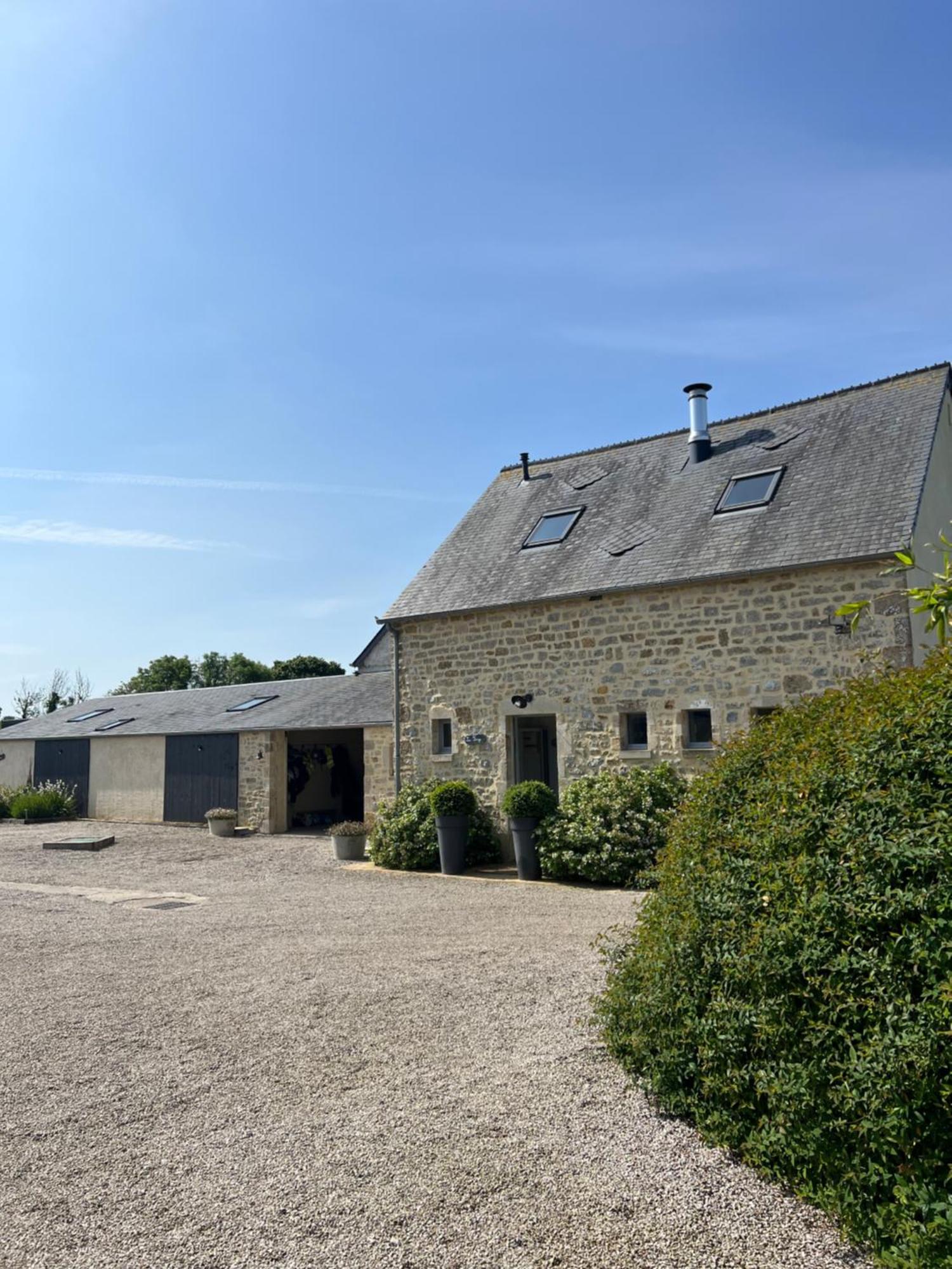 La Forge, Gite Familial,A Sainte Mere Eglise Villa Buitenkant foto